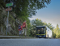 wanderer-mvv-bus-deutsche-alpenstrasse