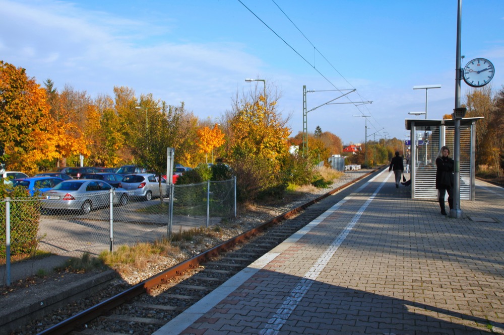 Bahnhof Perlach MVV