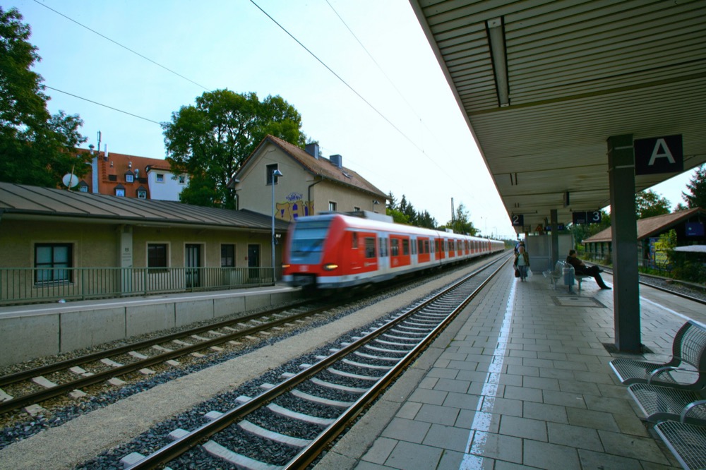 Bahnhof Neufahrn MVV