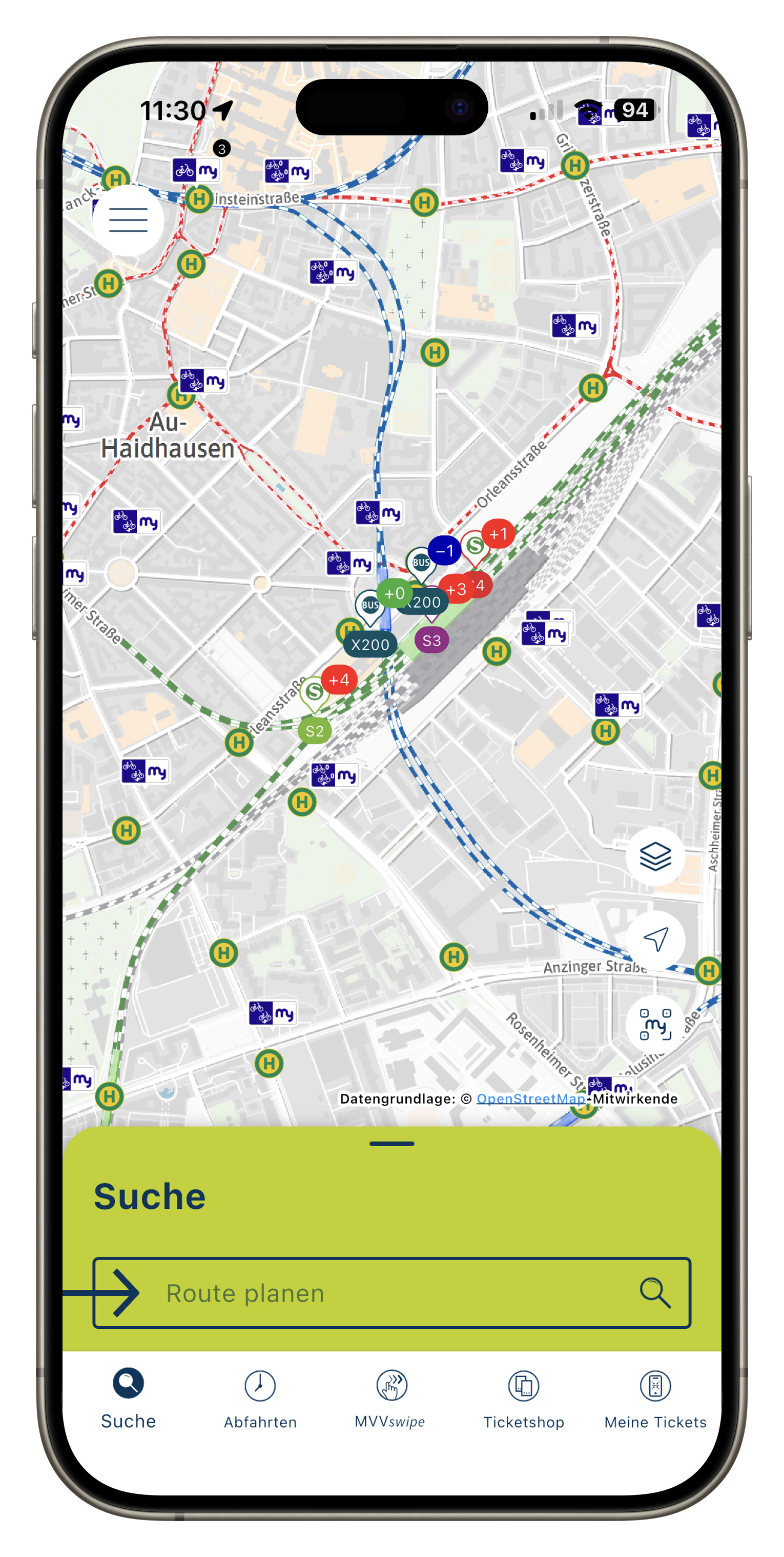 Screenshot der MVV-App mit interaktiver Karte, Haltestellen, Abfahrtsinformationen und Suchfunktion zur Planung von Verbindungen.